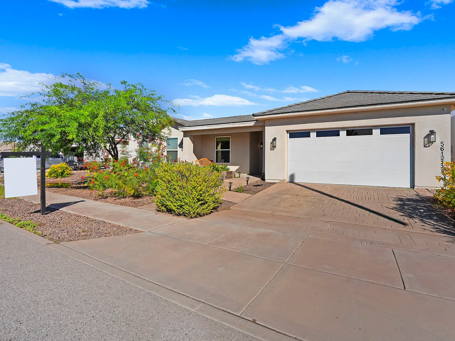 4 bed, 2783 sqft, $3,200 — Photo 4