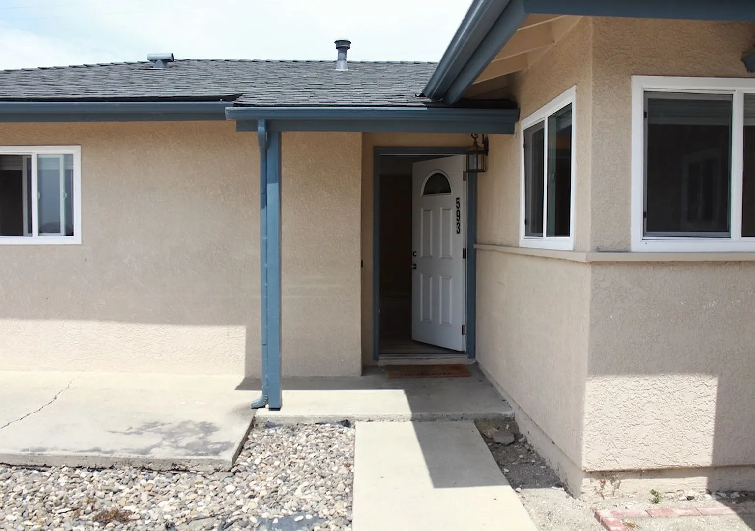 593 Venus Ave — Photo 3