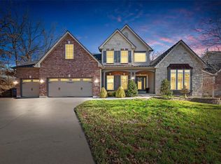 318 Parkview Manor Ln, Wentzville, MO 63385