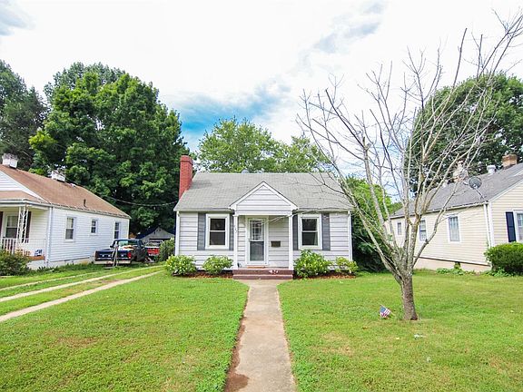 3rd image of 907 Chowan Ave