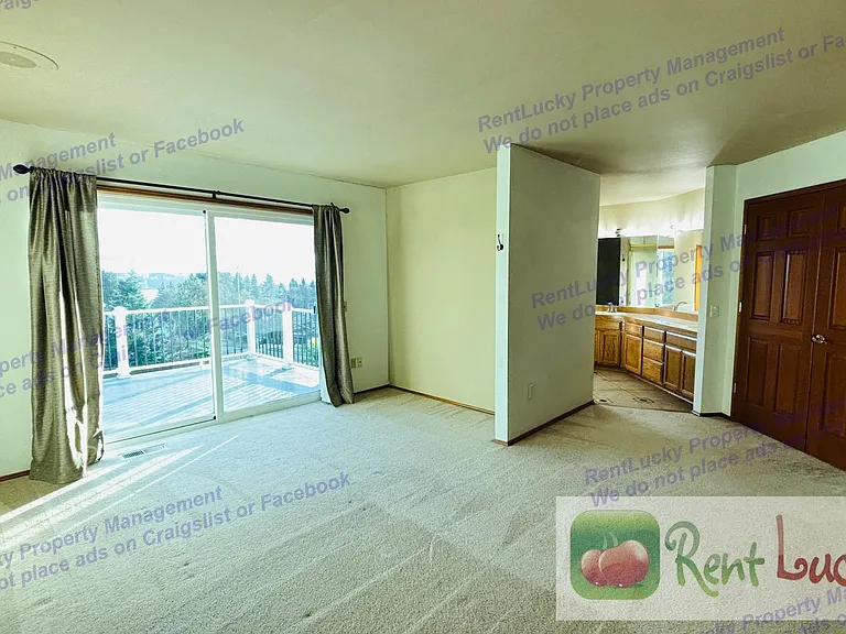 5216 Ridge Dr NE — Photo 18