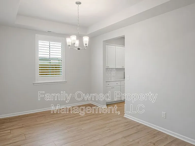 2048 Longhorn Ln — Photo 19