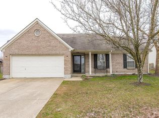 200 Stonehaven Dr, Nicholasville, KY 40356