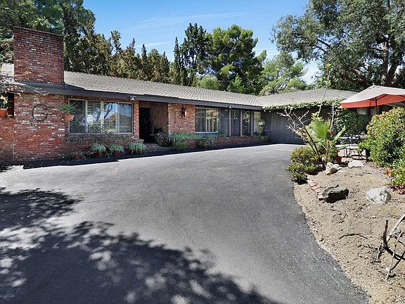 2nd image of 3423 Red Rose Dr