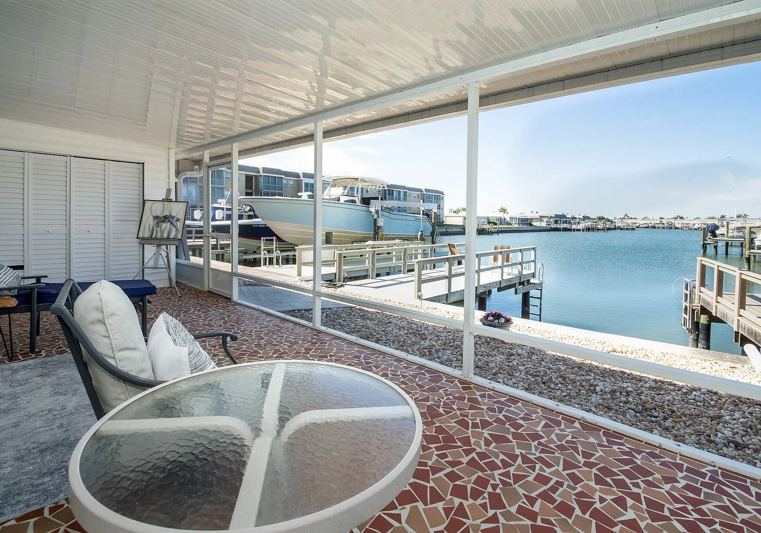 Renting can't get much better than this! — Photo 1