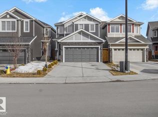 16624 32nd Ave SW, Edmonton, AB T6W 4R2