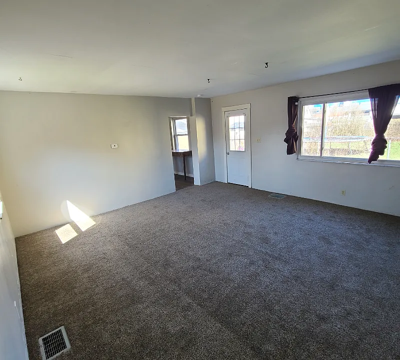 1105 1st Ave #1