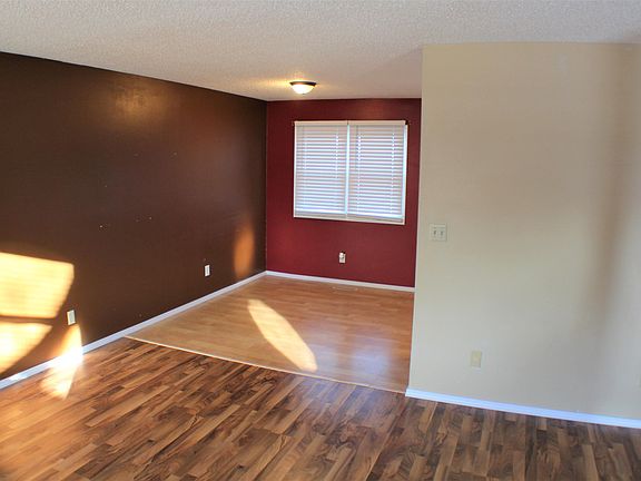 5th image of 608 Parkridge Ave