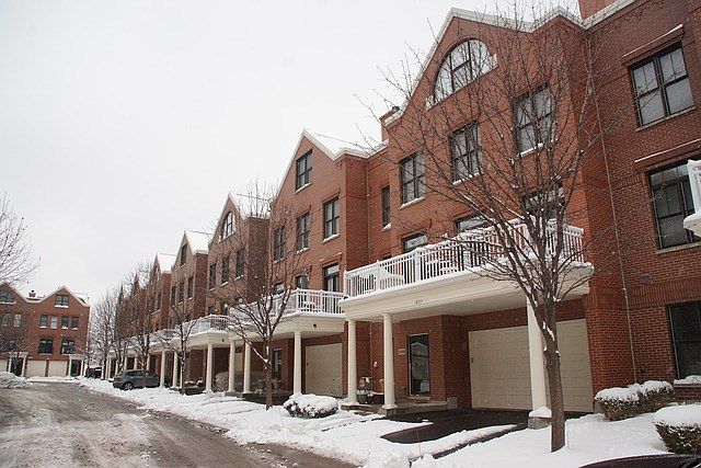 1st image of 1853 Admiral Ct #98