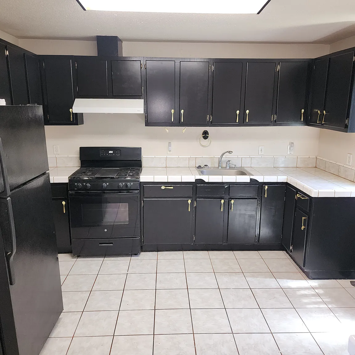 1408 North Ave photo 1
