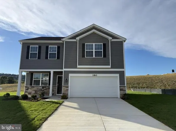 280 Anconas Blvd, Martinsburg, WV 25403