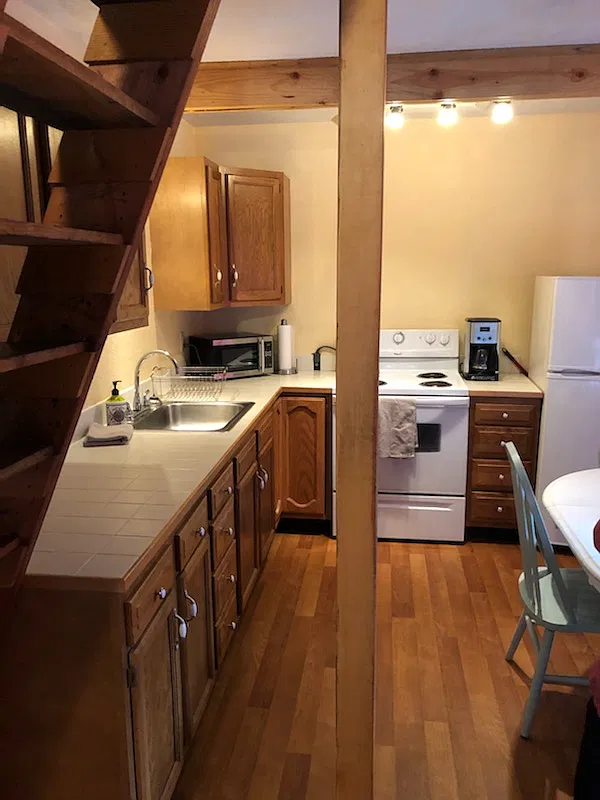 2 bed, 500 sqft, $1,500 — Photo 3