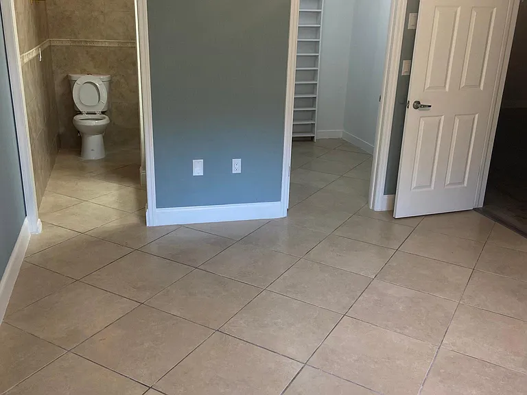2160 Corbin Pl #C — Photo 7