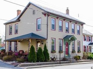 1281 Boiling Springs Rd, Boiling Springs, PA 17007