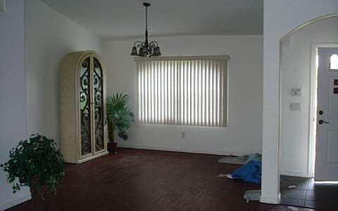 2nd image of 11 Lysander Ln