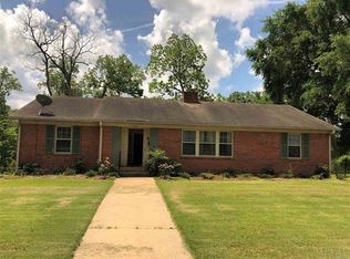 112 McMillan St, Evergreen, AL 36401