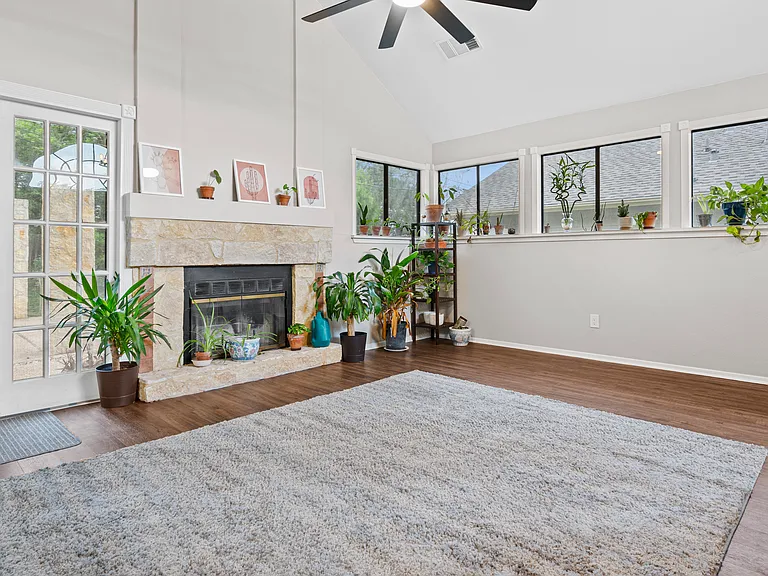 3108 Linnet Dr — Photo 24