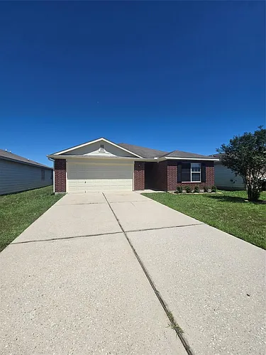 4615 Comal River Loop Photo 1