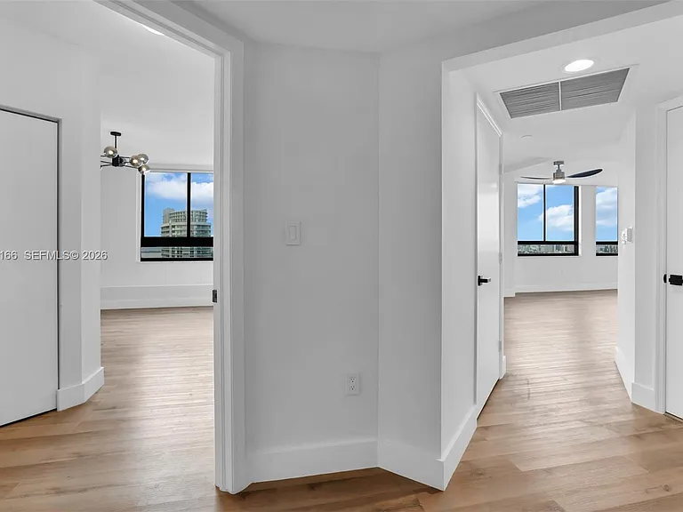 1330 West Ave #3007 — Photo 6