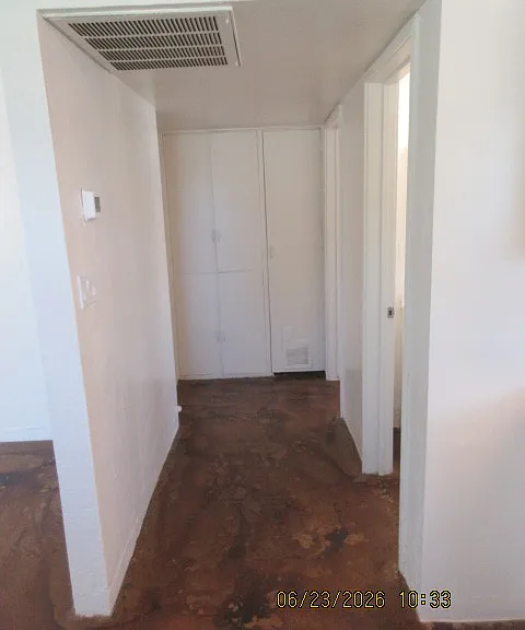 223 W Turney Ave — Photo 9