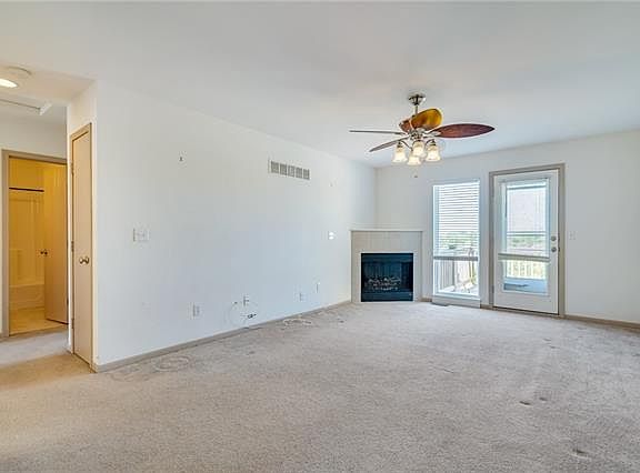 4th image of 8716 Cleveland Ln
