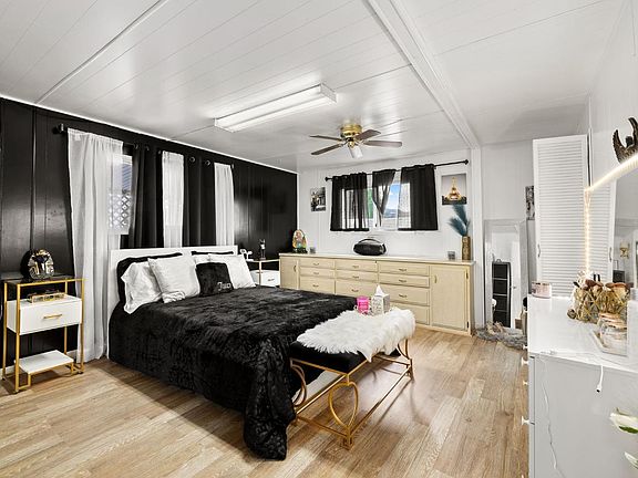 5th image of 138 Coachman Lane #138