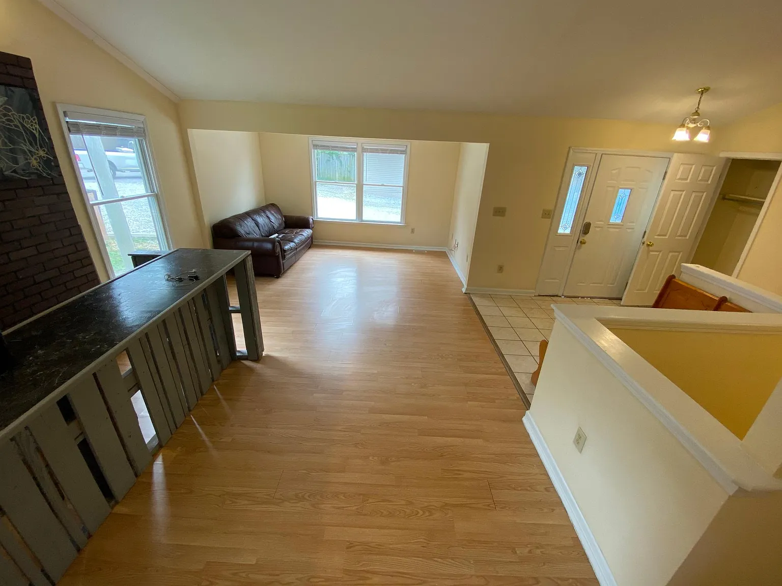 536 S Lincoln Street — Photo 3