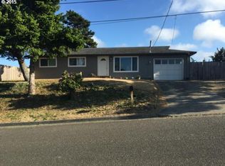 2615 11th St, North Bend, OR