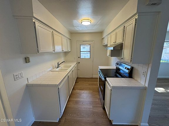 2nd image of 2028 N Avenida Vista Del Monte #4