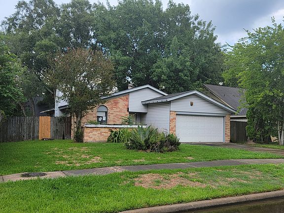 2nd image of 13754 Shirebrook Dr