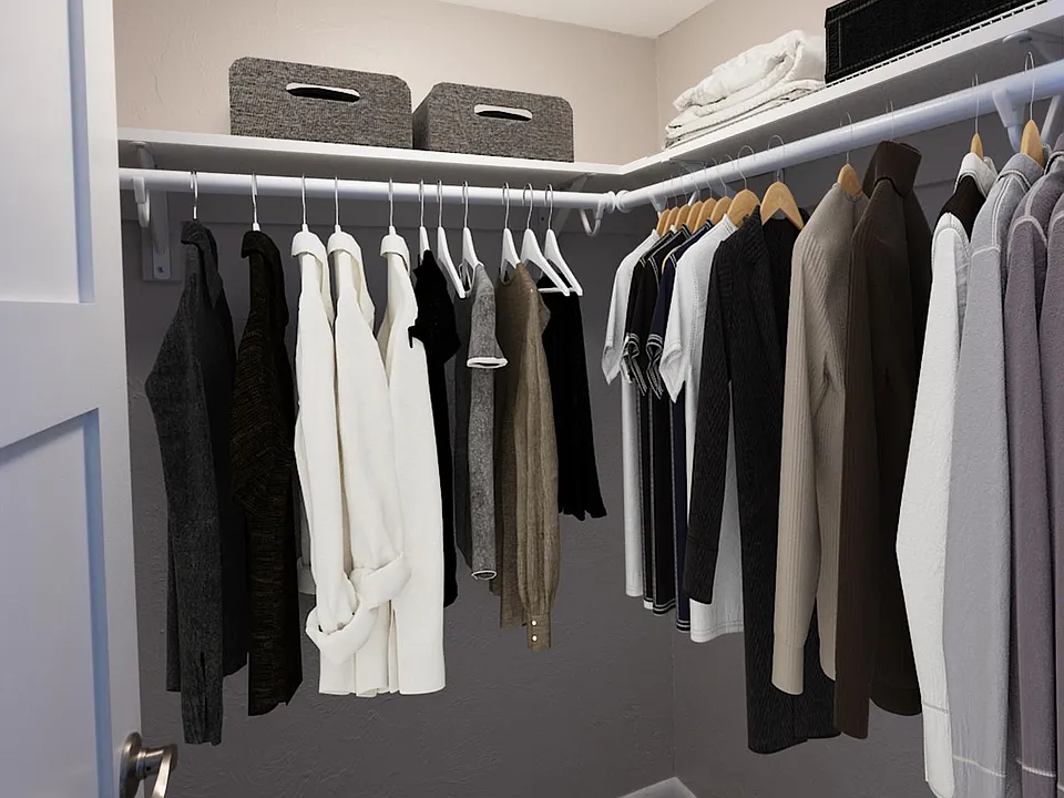 Walk-in closet