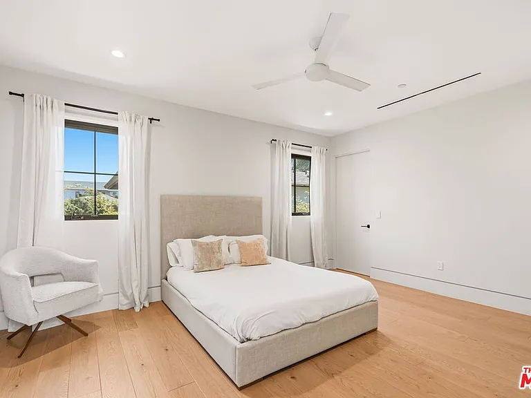 9206 Monte Mar Dr — Photo 29