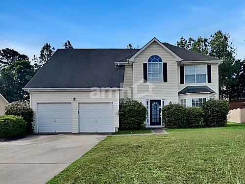 1642 Village Place Cir NE Photo 1