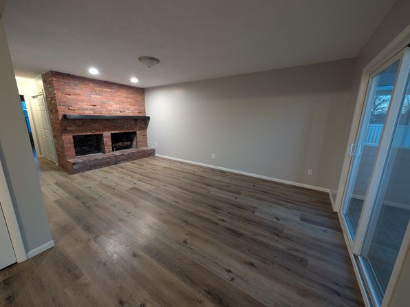 3400 SW Burnett Rd #D