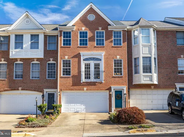20950 Cherokee Ter, Sterling, VA 20165