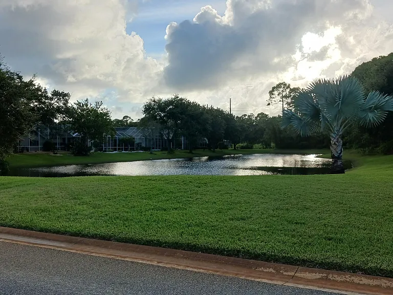 5 Villa Lago Ln — Photo 30