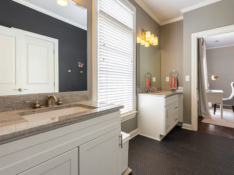 7200 Ashcombe — Photo 31