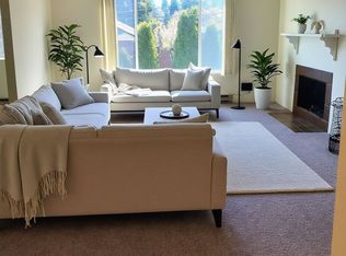 8858 Interlake Ave N #1, Seattle, WA 98103