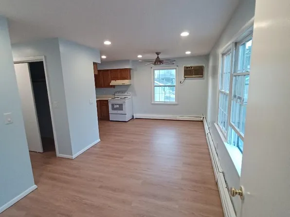 162 Franklin Ave APT 2, Hasbrouck Heights, NJ 07604