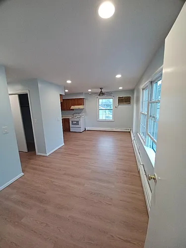 162 Franklin Ave #2 Photo 1