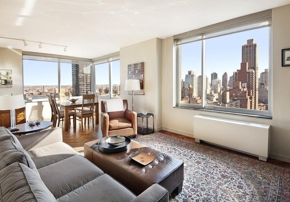 1st image of 360 E 88th St APT 25D