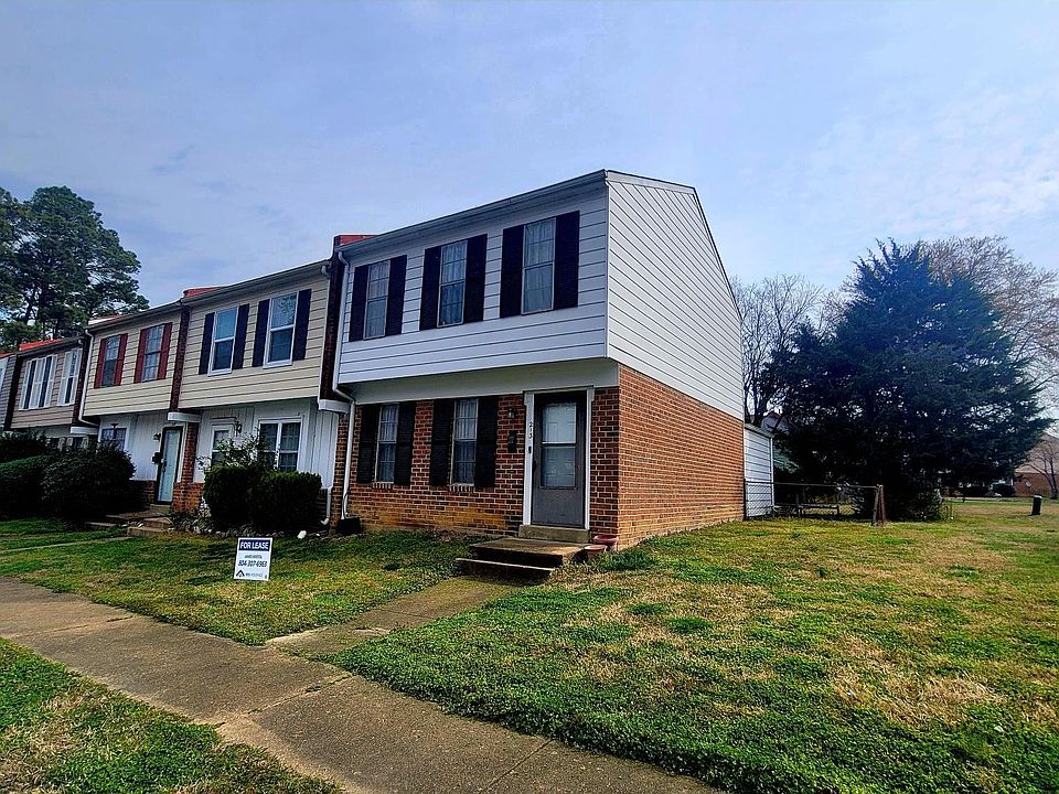 2nd image of 213 Cornett St