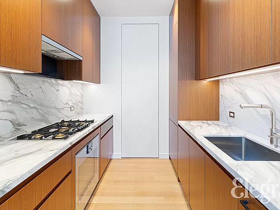 4th image of 15 E 30th St #24A