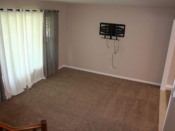 2nd image of 6516 163rd Pl