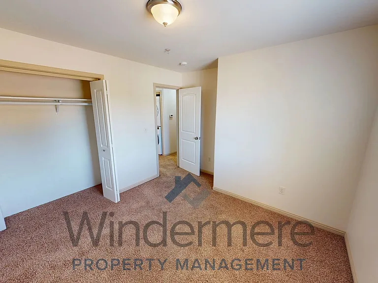 1100 S College Ave — Photo 11