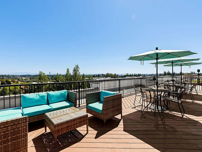 Sky Lounge