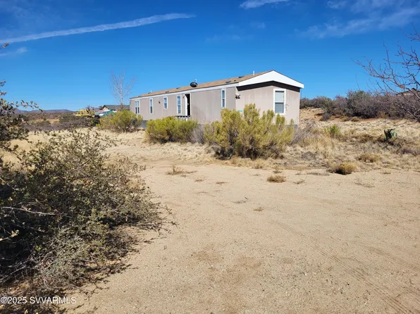 8330 S Mather Road, Kirkland, AZ 86332