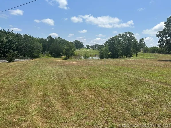 7868 1361 #D, Holdenville, OK 74848