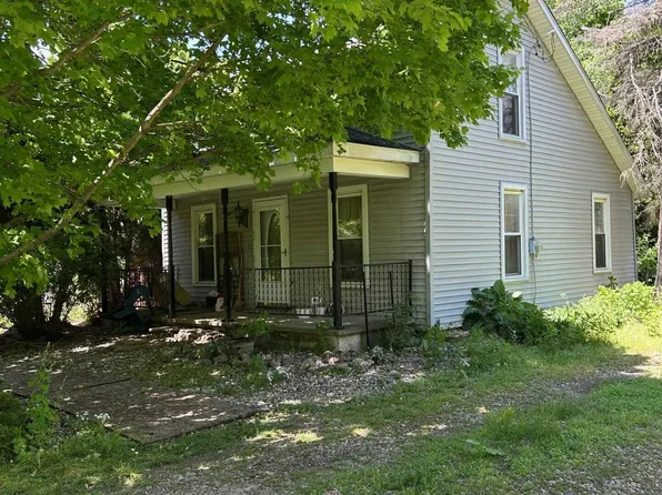 27401 N Dr S, Homer, MI 49245