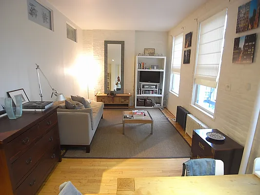 Rented by Ot Demesne LLC | media 22